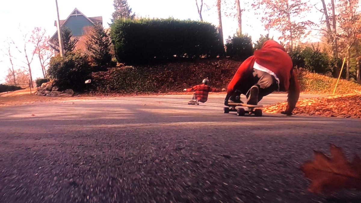 kanebenjamin_17's tweet photo. Shredding in the Blue Ridge mountains this past weekend.  On board camera is a neat angle! https://t.co/ILBuWBUlek