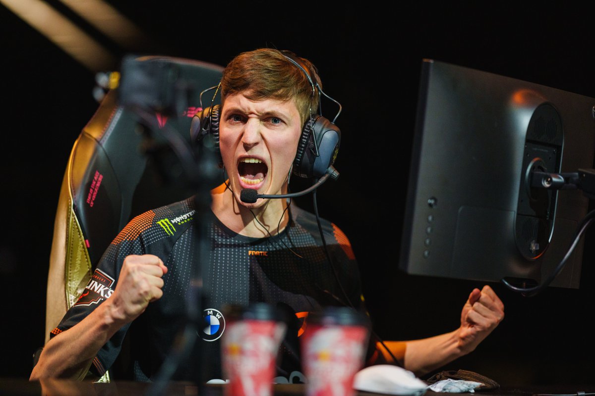 FNATIC tweet media