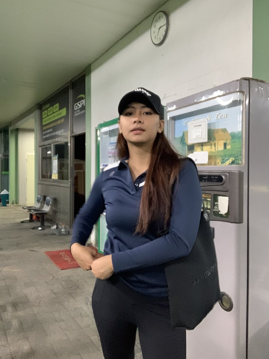 AnnaAzarcon05's tweet photo. ⛳️ https://t.co/Gd90IqQ4HB