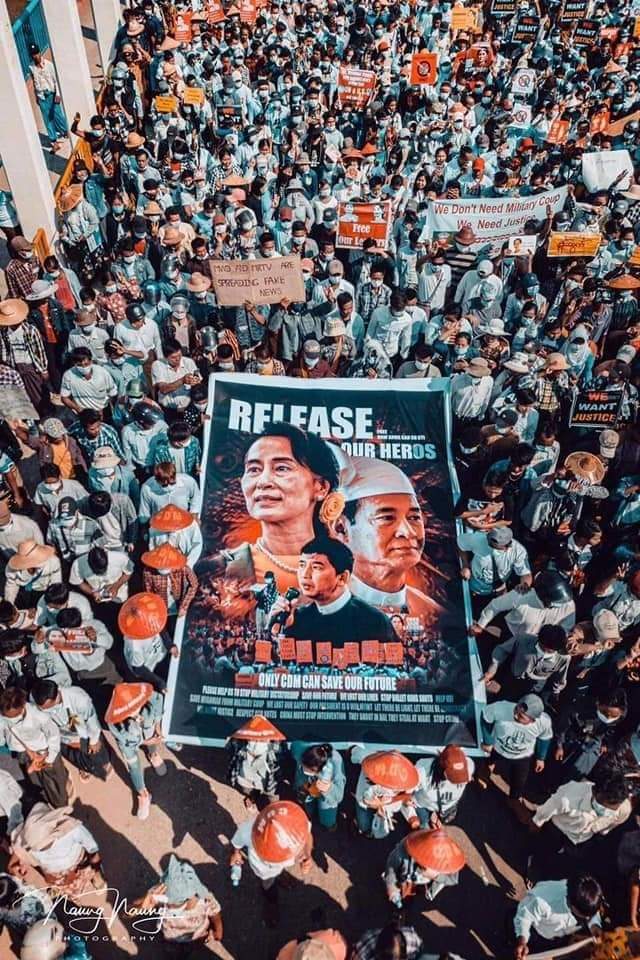 b3rry_y's tweet photo. Junta has been arbitrarily detaining our state leaders, DASSK, President U Win Myint &amp; the great superior officials from different professions who rebel against Coup since Feb 1.  It is totally unacceptable for this unjust detention.
FREEDOM FROM FEAR
#FckTheLaw https://t.co/RRNwAZm4LD
