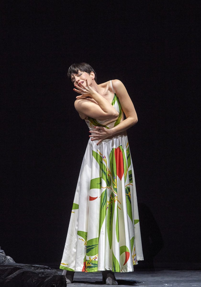 Kate Lindsey (@kate_mezzo) on Twitter photo While it felt really strange to have an opening night without an audience in the house, Iām still counting my blessings to have had a beautiful night of music <a href="/WrStaatsoper/">Wiener Staatsoper</a> among an incredible cast and a superb orchestra performing Don Giovanni
Ā© Wiener Staatsoper / Michael Pƶhn While it felt really strange to have an opening night without an audience in the house, Iām still counting my blessings to have had a beautiful night of music <a href="/WrStaatsoper/">Wiener Staatsoper</a> among an incredible cast and a superb orchestra performing Don Giovanni
© Wiener Staatsoper / Michael Pöhn