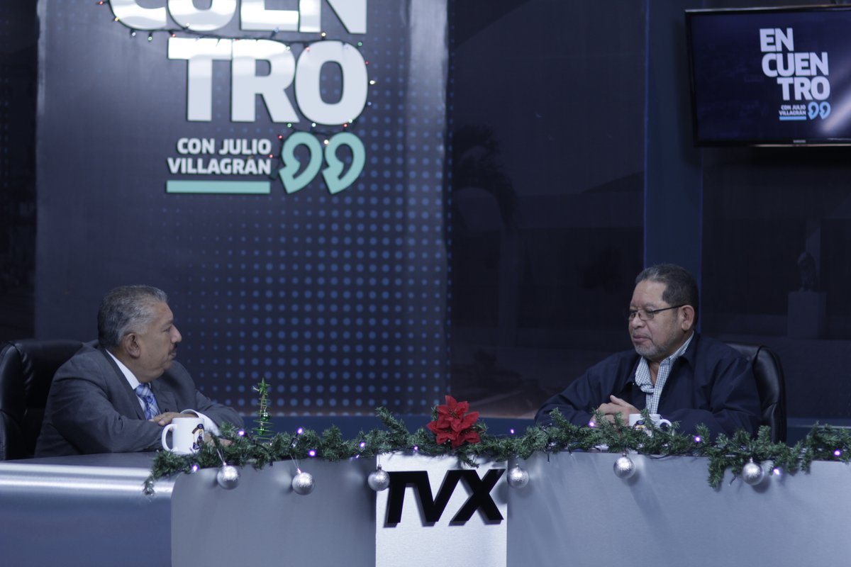 InformaTV_'s tweet photo. #EncuentroTVX|”Lo mejor es la #descentralización del quehacer, involucrar todos los actores, por ejemplo los proyectos realizados por el #FISDL eran toda una odisea para realizar obras”, recuerda @SimonPaz_Sv, ex alcalde de Mejicanos. https://t.co/G3rAUjt8gW
