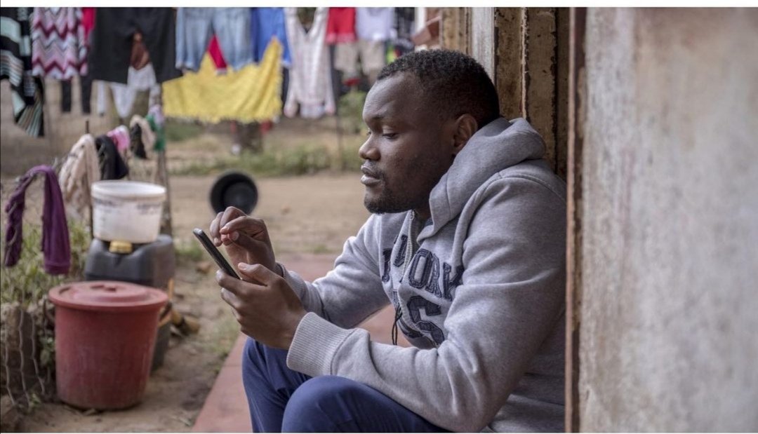 hararemagazine's tweet photo. Two Zimbabweans Kerita Tawana Choga and Maxwell Chimedza have been featured in Meta's change makers campaign.

The two creatives made the most out of the Lockdown in 2020. https://t.co/KDEPR1LV5w
