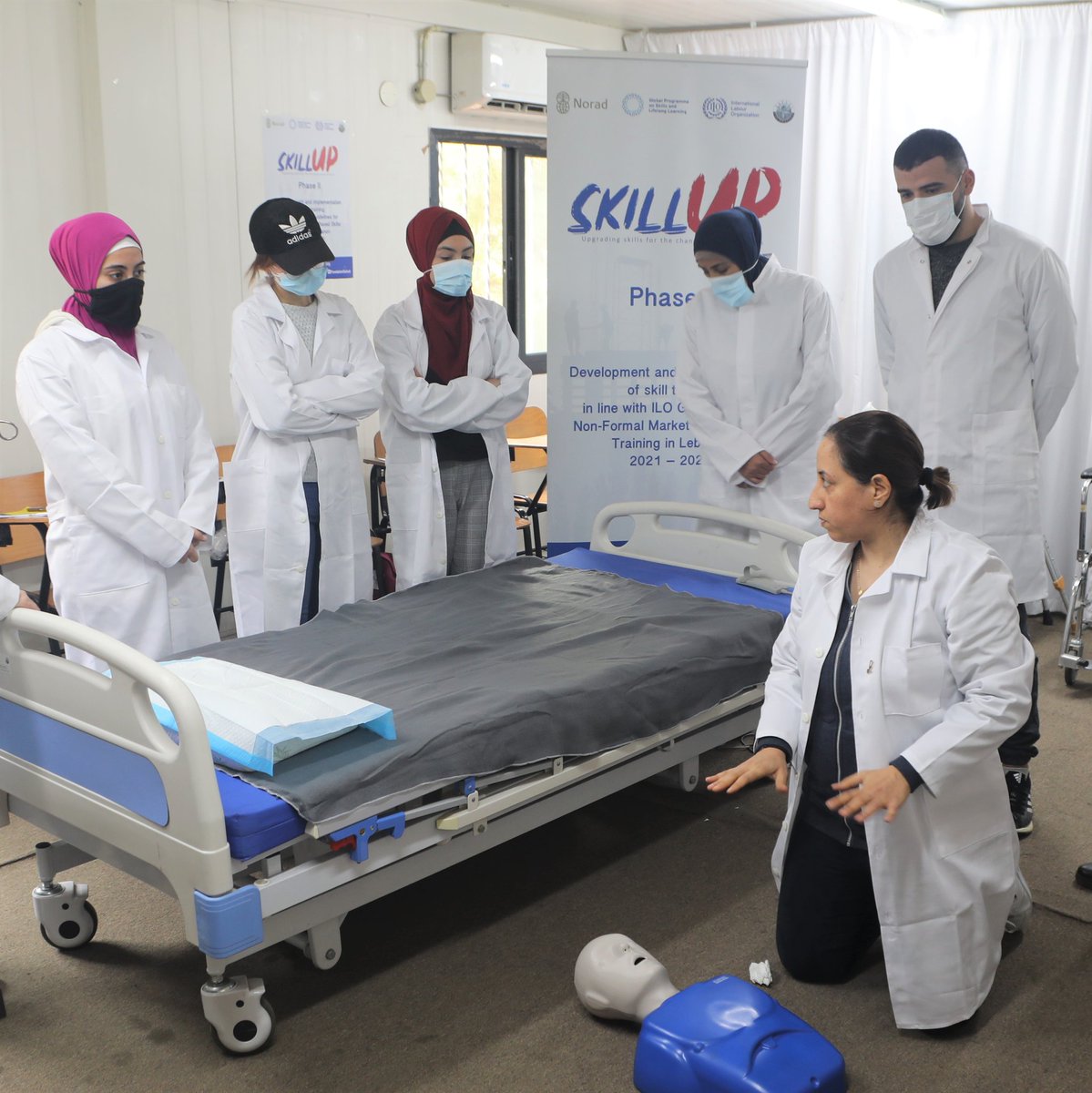 FondationSafadi's tweet photo. In partnership with ILO, Safadi Foundation is training 20 youth in elderly home caregiving, including post-COVID-19 care, at SAVOTEC centre in Tripoli. The training has been delivered under Skill-Up Lebanon (Phase II) project financially supported by NORAD.
@ilo https://t.co/NzkRlT3UOT