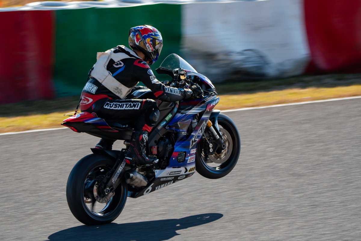 hiro44r6's tweet photo. #鈴鹿サンデーロードレース
#NGK杯
#ST600INT
#6 横山尚太選手
ガレージL8 Racing Team・YAMAHA

決勝は残念でした。
大きなお怪我がなかったようで何よりです。 https://t.co/bbr0HoOxpb