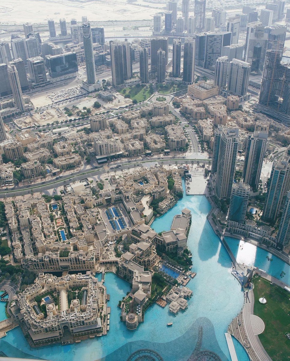 Mlassecom's tweet photo. #DubaiExpo2020 #BurjKhalifa #дубай #оаэ #WorldwideHandsomeDay https://t.co/vRVZ0bHl7F