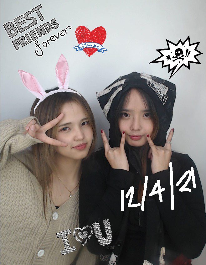 aleksushi's tweet photo. 😇👩🏼‍❤️‍👩🏻💓🥳💜💕💓💖💞 https://t.co/1iWbvqtKEu