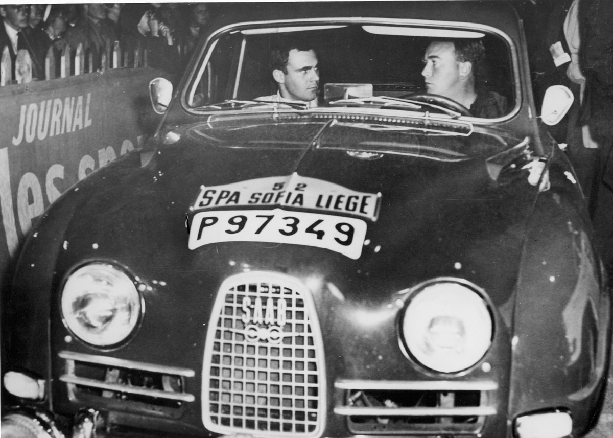 Weinigen beseffen hoe gruwelijk zwaar de marathonrally Spa-Sofia-Liège was, 90 uur plank gas, non-stop, met één uur rust. Twee keer is Gunnar Palm tweede geworden, met Erik Carlsson in #de Saab 96 Sport. Hij vertelt zijn verhaal in de nieuwe Octane, op 10 december in de winkels.