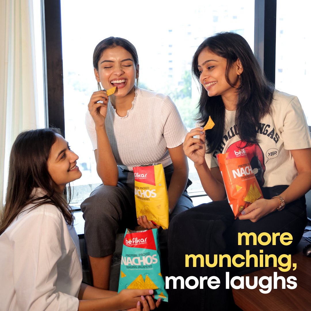 BefikarLife's tweet photo. We make snacks that deliver more munching &amp; way more happiness.
#DeserveMore https://t.co/VBQRn8Ccww