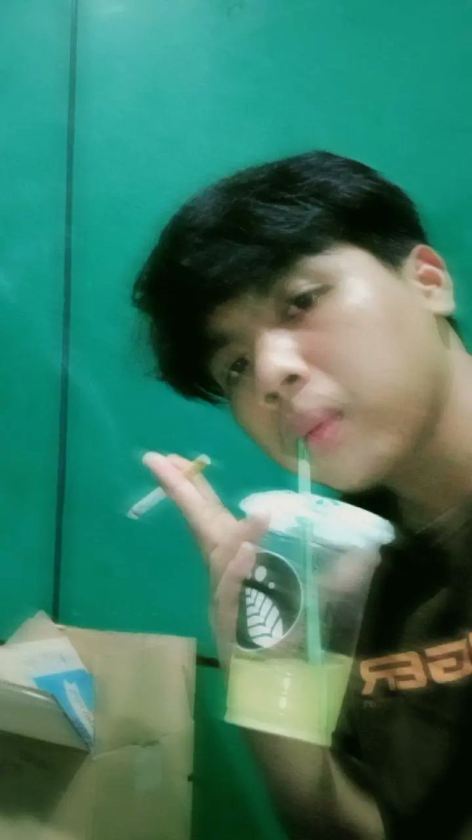 KWaskitha's tweet photo. gbt pingin dicintai🥲bio https://t.co/511dQeTJVs