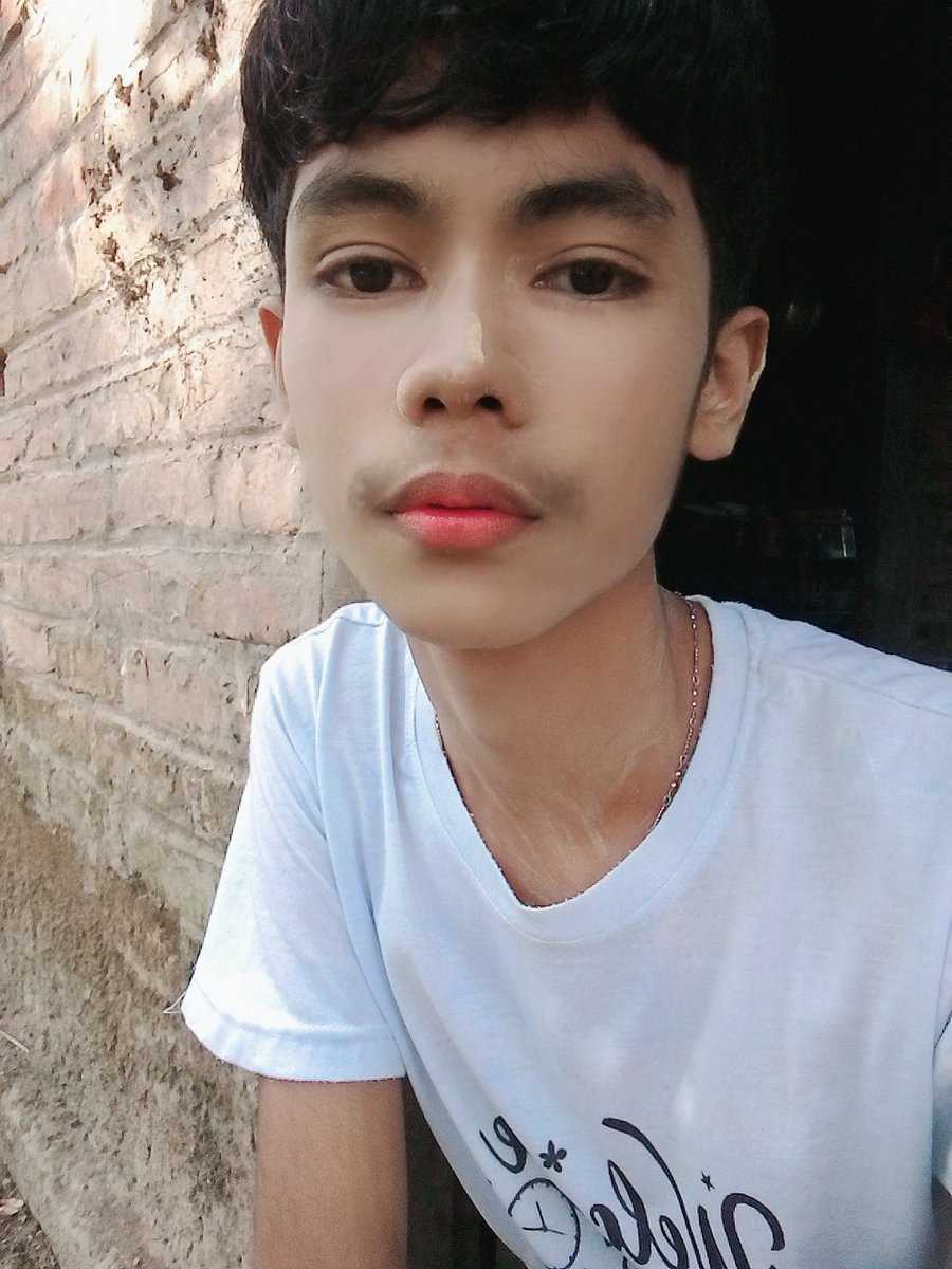 ChitMman's tweet photo. အလုပ်ရှိရင်ခေါ်ကြပါလားနော့်🥺
အလုပ်လိုချင်လို့🙂 https://t.co/eMthxEjaQa