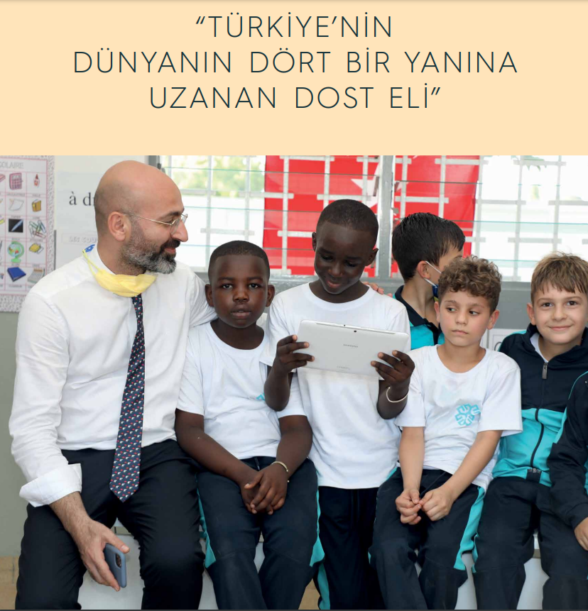 TMaarifVakfi's tweet photo. Mütevelli Heyeti Üyemiz Mahmut M. Özdil, @Dergi1868'e Vakfımızın dünyanın dört bir yanındaki eğitim faaliyetlerini ve Türk eğitim camiasının dünya ölçeğinde üstlendiği merkezi rolü anlattı.🇹🇷🌍

Okumak için👇🏻

https://t.co/CCaPQdPkw8 https://t.co/Bz3GNdds1n