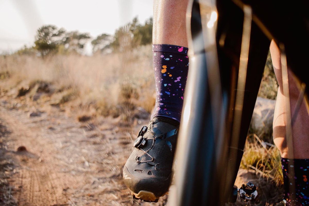 A lot of nice <a href="/SOXfootwear/">Sox Footwear</a> socks in our webshop! 😍
Shipping world wide. 😉
crossroads-gmbh.ch/shop/
#socks #cyclingsocks #cycling #cyclocross