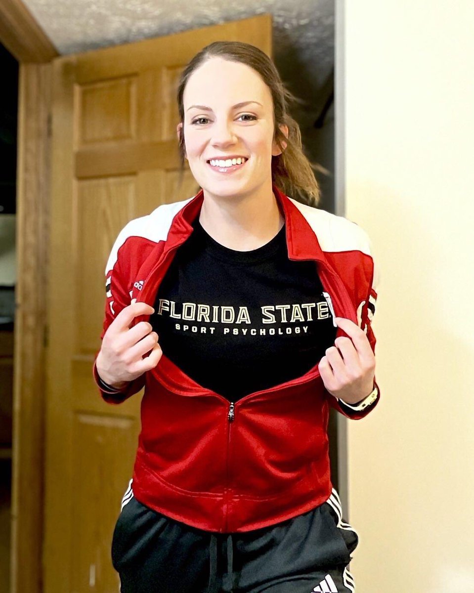 I may be 1200 mi away in the great state of NE, but I still bleed Garnet &amp; Gold. 

Pulling for <a href="/FSUSoccer/">FSU Soccer</a> in the Natty Championship match tonight. Bring home the gold, Noles!!! See ya at 8pm ET ON ESPNU

#LFGNoles #SeminolesSoccer #NCAANationalChampionship #BeatTheCougars