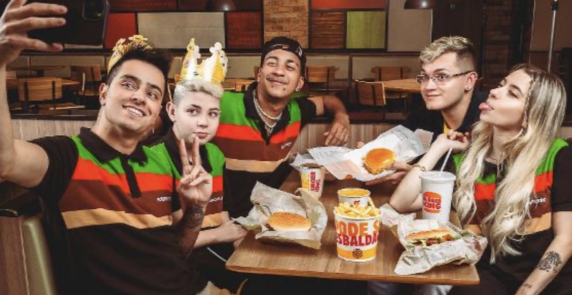 LoudComments's tweet photo. A LOUD anunciará a parceira com o BK e o Thur é um dos embaixadores. 

📷 Via Start UOL. https://t.co/7dVcKgtRjv