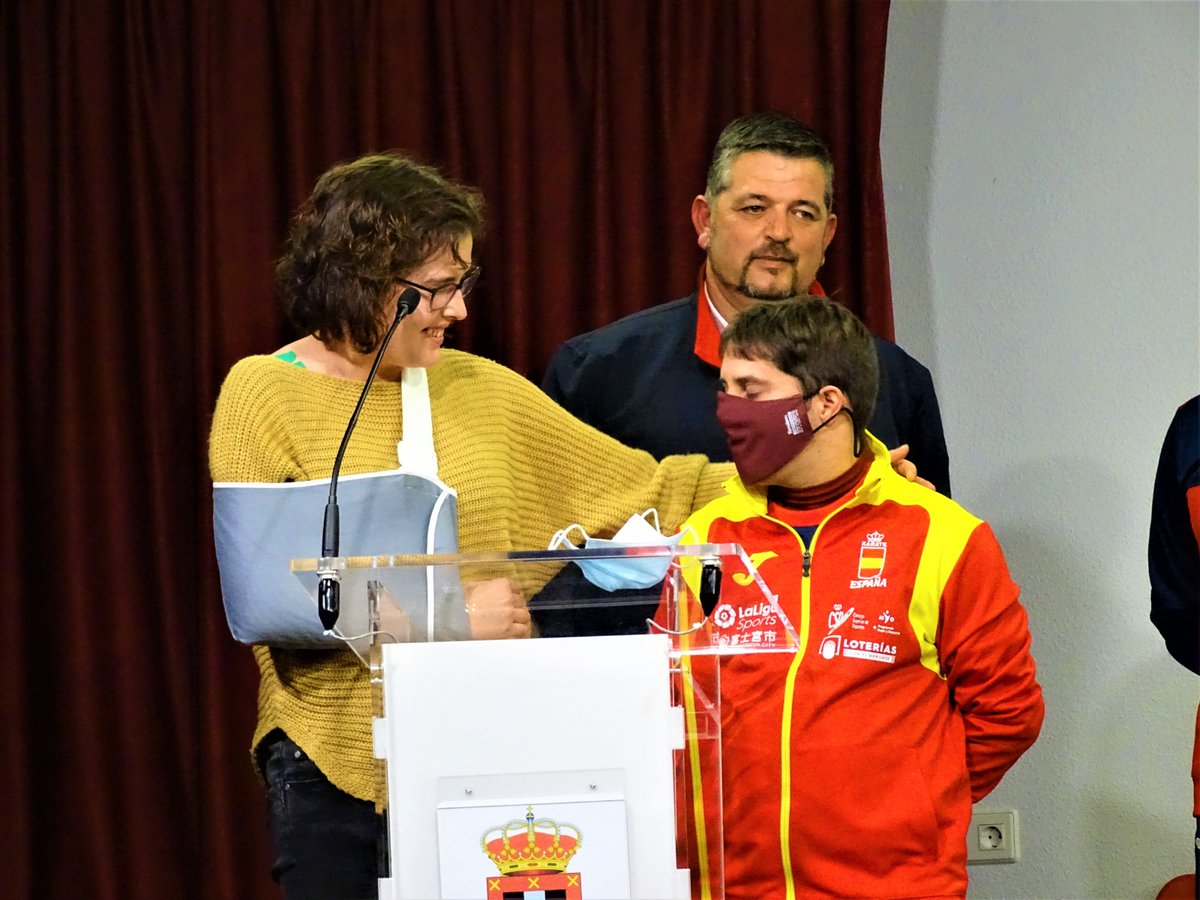 Elena Jaime 🇪🇸🇪🇺🇺🇦 tweet media