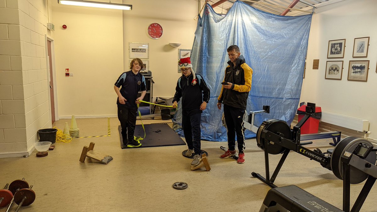 Academy of St Francis of Assisi tweet media