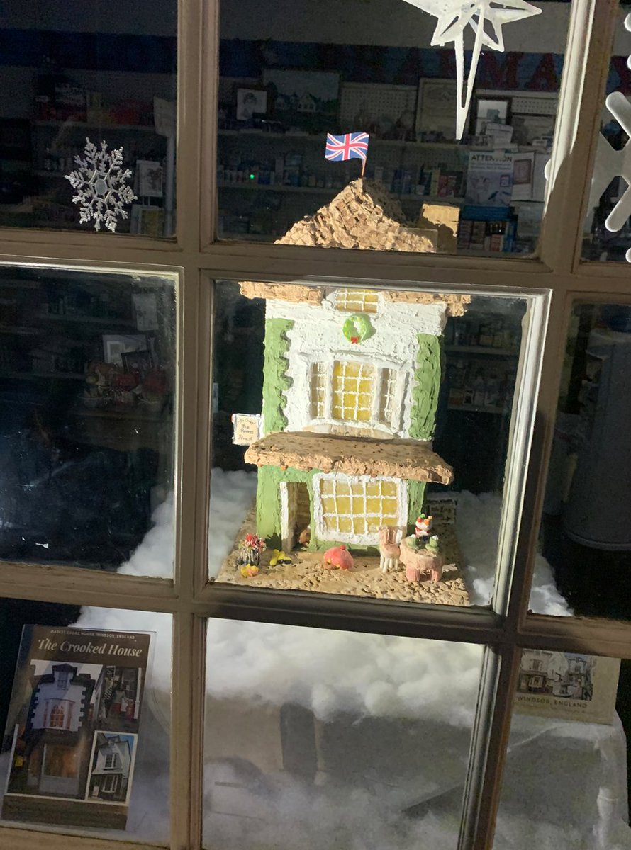 Kim_Morris_'s tweet photo. Remembering life in the Royal Borough @visitwindsor #peascod @LEGOLANDWindsor w/our #gingerbread crooked tea house, now @Jersey_Pearl. Please vote for us @HboroArts competition! Here: https://t.co/kEeERCiazt @TValleyChamber @LEGOLANDWindsor Please share! #windsorlove #oldfriends https://t.co/Q5muS5yxwc