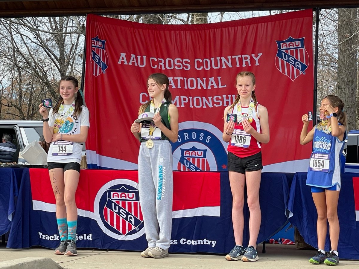 BISHouston's tweet image. Huge #BISHouston cheer for #Y7 Riona & Y5 Matthew! Our cross country super stars took part in the AAU Cross Country National Championships, gave it everything & achieved PBs. Riona won a Silver medal & Matthew won a Top-25 medal. #naecreateyourfuture #pride #unity #respect 🏆