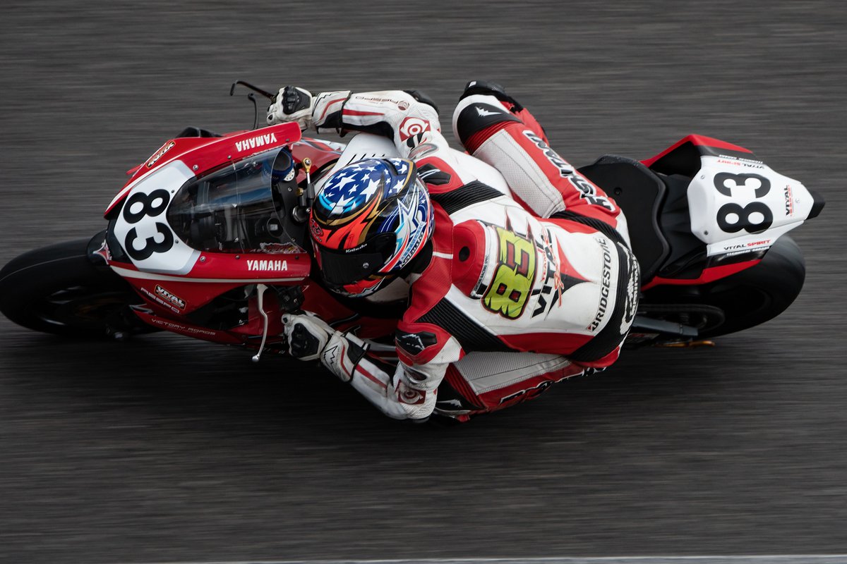 hiro44r6's tweet photo. #鈴鹿サンデーロードレース
#NGK杯
#ST600INT
#83 鈴木翔選手
TEAM VITAL SPIRIT https://t.co/ediQ1SHPtH