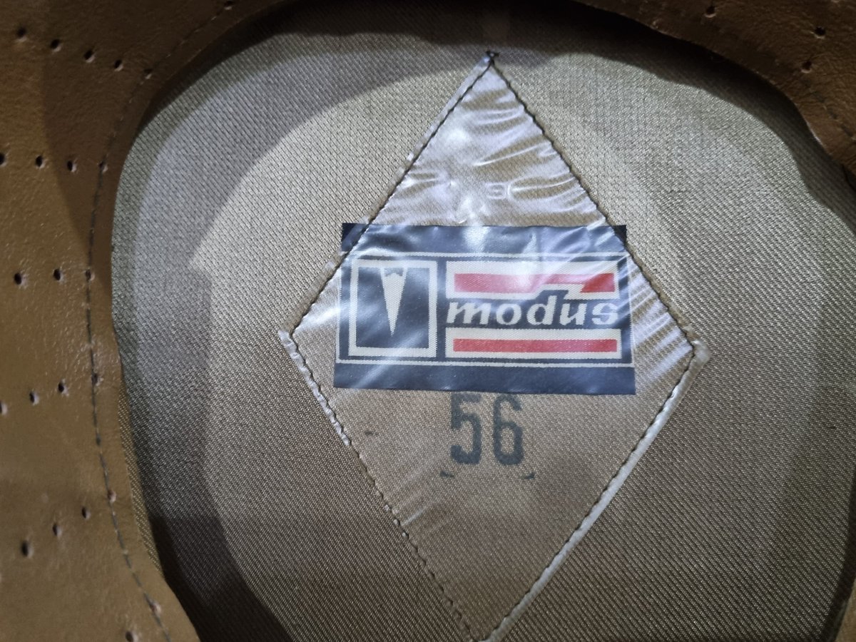 comradecuong's tweet photo. My Polish People's Army Cap 😃🇵🇱😎
Brought This Cap in Late 2019 ☺😊
#VisorCap #Фуражка
#PlattePet #군대정모
#PeakedCap #Кашкети
#制帽 #大盤帽
#Cascheta #Schirmmütze
#Casquettes #Sapka https://t.co/07TjEF2uHX