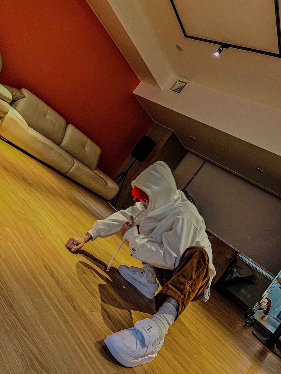 CiipherFRANCE's tweet photo. ✨-• Photos
Traduction et photos du tweet de notre petit WON.🥰
©️: @RAIN_Ciipher
#Ciipher #Blind #CPR #Ciipher_BLIND #Ciipher_Comeback #Clue_SO_BEAUTIFUL #Ciipher_BLIND_Open
#싸이퍼에_콩깍지_껴버렸네 https://t.co/pmI6aqxW4c