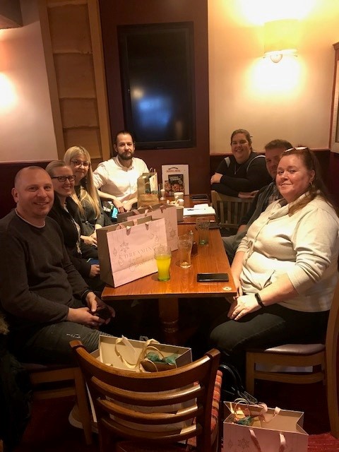 eXPD8_fm's tweet photo. With #Christmas nearly here #planning is important to ensure activities go smoothly! Our District Leaders have been having meetings to #strategise for the busy weeks ahead. Here are Regions 42 in Birmingham, R41 in Chester and R44 in Tewkesbury, don’t they all look fab 🤩 https://t.co/GKHqPrYXgz