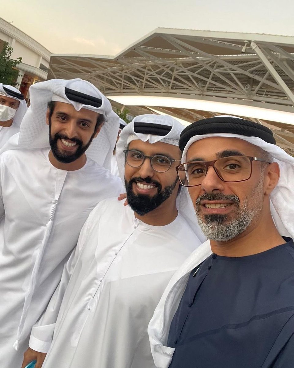 KBM_ALNAHYAN's tweet photo. سمو الشيخ #خالد_بن_محمد_بن_زايد #آل_نهيان 
وسالم حمد بن كردوس العامري
وحمدان حمد بن كردوس العامري https://t.co/ZYS8lbUk3i