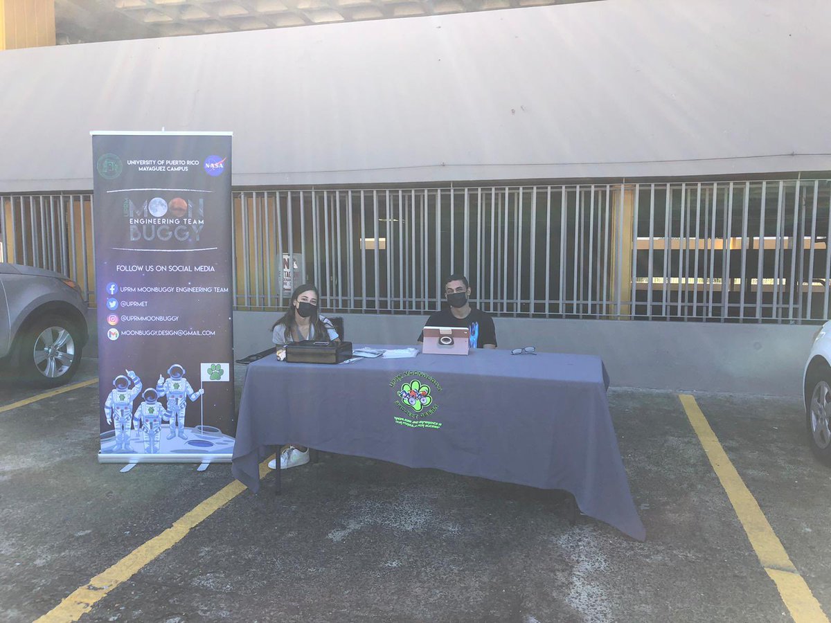 UPRMMET's tweet photo. Estamos en el Palacio! 

Ven y recoge tus stickers! Estaremos hasta las 1:30 pm! https://t.co/inHBWXytdm