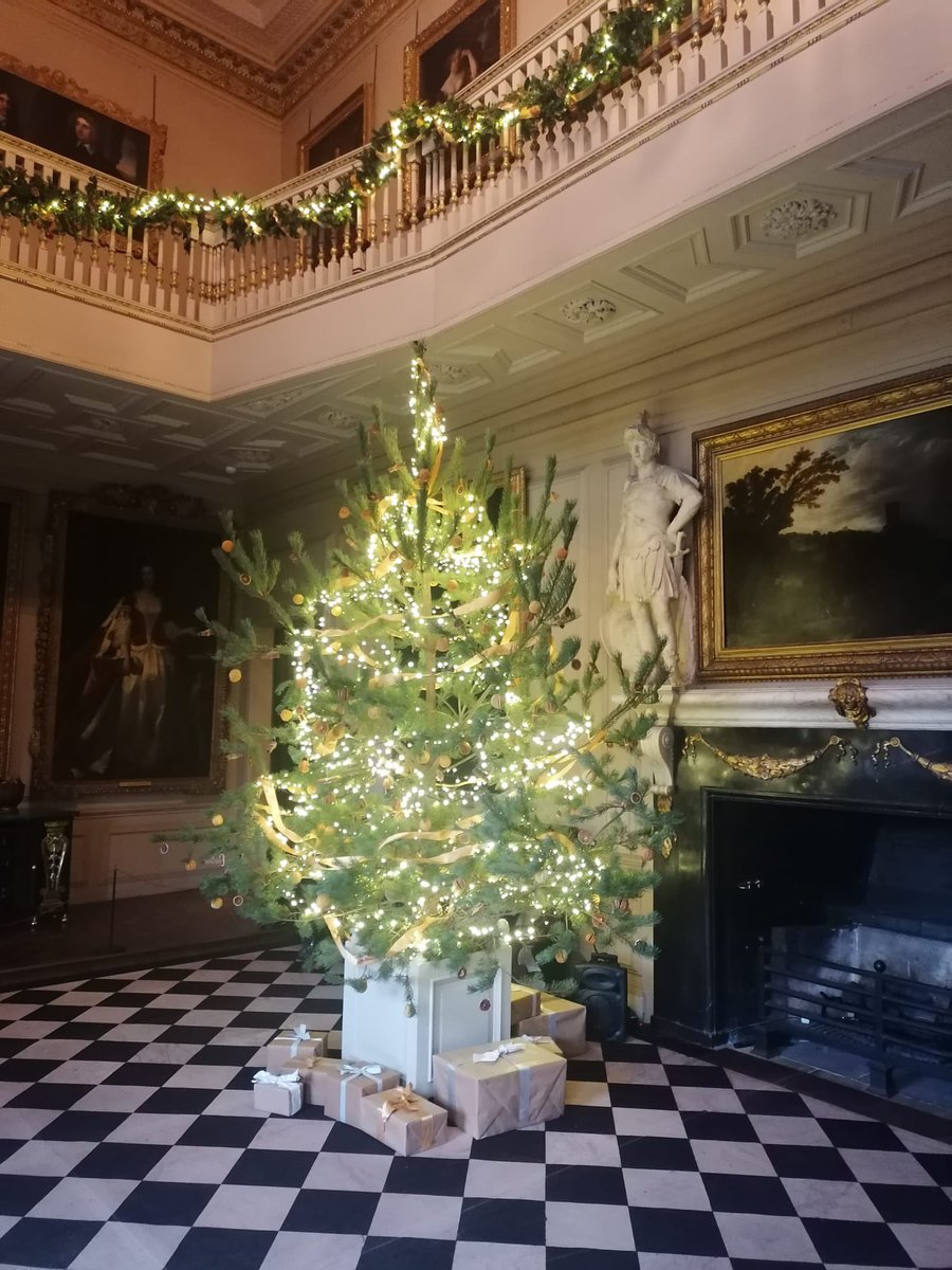 Thank you to everybody involved in one the best things of 2021. We harvested *local* Christmas trees and we helped colleagues care for @southeastNT Witley Common. Look at how *beautiful* they are all dressed up indoors. More outdoor Christmas beauties to follow… #nationaltrust