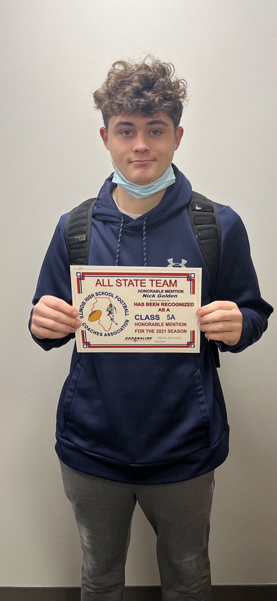 Congratulations <a href="/NickGGolden/">Nick Golden</a> for his Honorable Mention All-State Award!

GO BULLDOGS!!!
#FamilyStrong