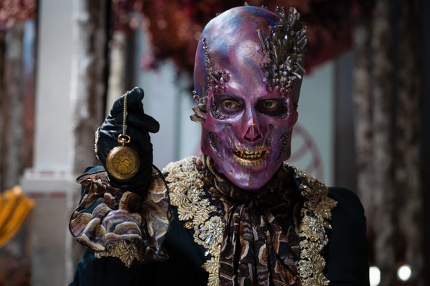 ellardent's tweet photo. Let’s do some #tweetnotes on #DoctorWho Flux: The Vanquishers.

SPOILERS FOLLOW

In short: And oddly impressive achievement in making dozens of disparate things come together. But it also shows just how disparate those things are. In the end it’s all plot, not much story. https://t.co/wHhBI12vvX