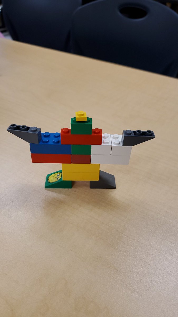 Mrs.Whitlock's STEAM Class tweet media