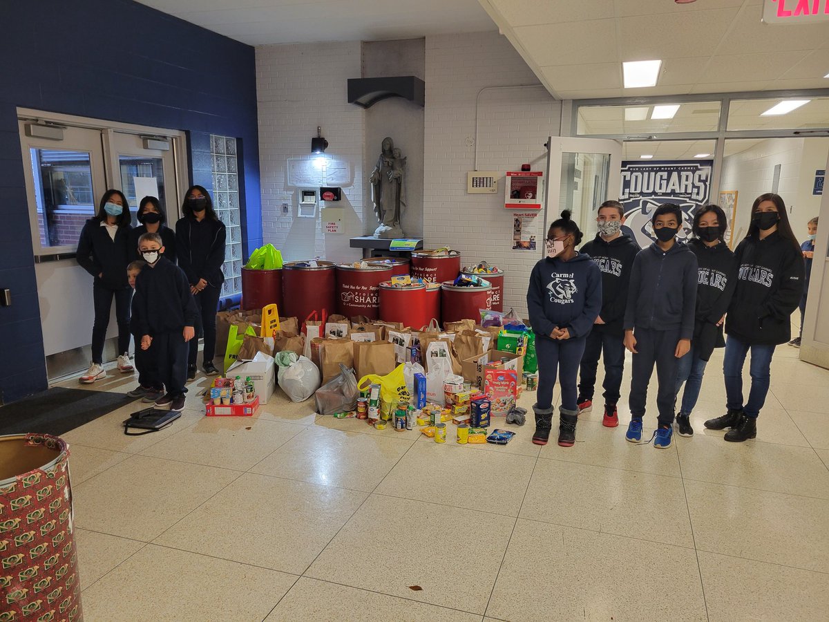 Cougars118's tweet image. Our Lady of Mount Carmel supports Project S.H.A.R.E. #ourcommunityatwork @ProjectSHARE_NF
