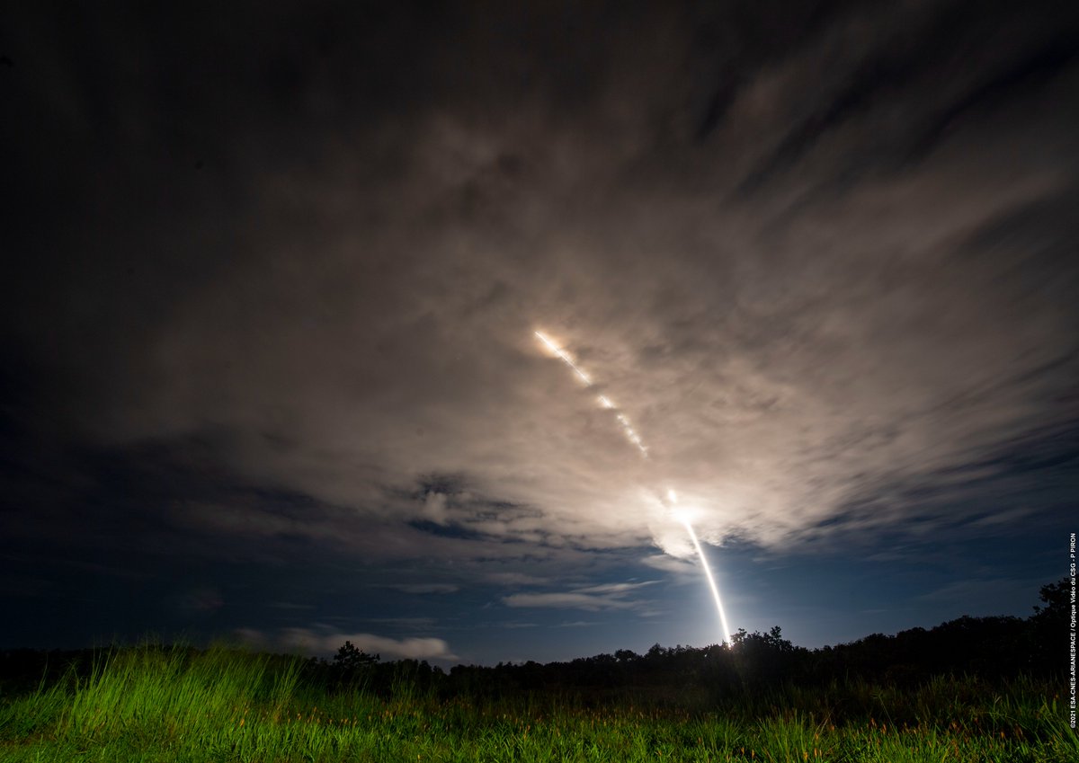 Take a look at some of our favourite moments from yesterday or relive the Launch 11 here: 📌youtu.be/eKCp5gOSo84 #EUSpace #UseGalileo 📸Credit: @esa / @CNES / @Arianespace / Optique Video du CSG