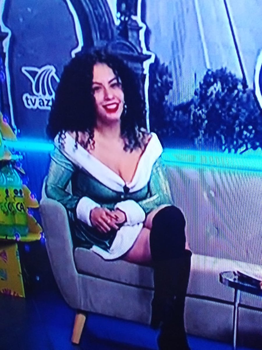 migee01's tweet photo. Que buena ver a @_soylachinna y que gúapa 😍 https://t.co/84jrCTEhwC