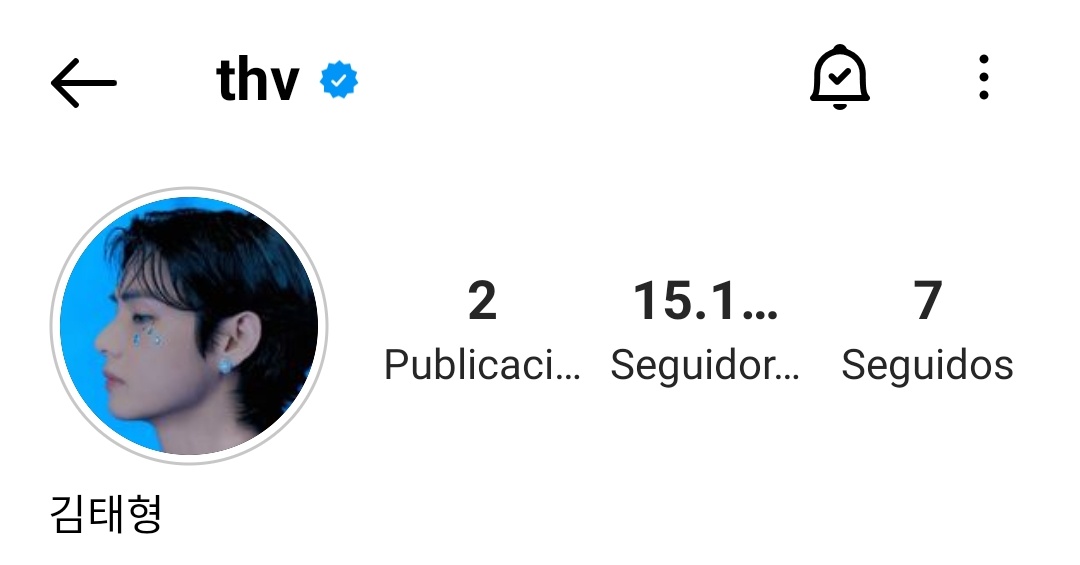 JIMINNFLIRTY's tweet photo. Taehyung rompe el récord de Zendaya y ahora tiene el comentario con más likes en Instagram agregando que también se convirtió en el artista más rápido en la historia de IG en lograr 15M de seguidores en su cuenta de Instagram haciéndolo en solo 10 horas y 30 minutos .

@BTS_twt https://t.co/dodCA8TDfC