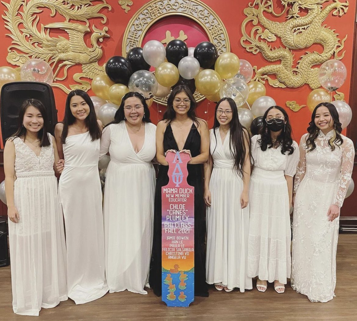 LDPsi's tweet image. 🚨 NEW SISTERS ALERT 🚨 

Join us in welcoming Alpha Chapter’s Phenomenal Phi’s! 🤩

⭐️ Fall '21 Phi Class ⭐️
#96 Jamie "Yue" Bowen
#97 Han "MEOW MEOW" Le
#98 Paula "NEO" Le
#99 Felicia "11:11" Salsabila
#100 Christina "Dawn" Vo
#101 Angela "Oikawa" Vu

#whyichoseldy