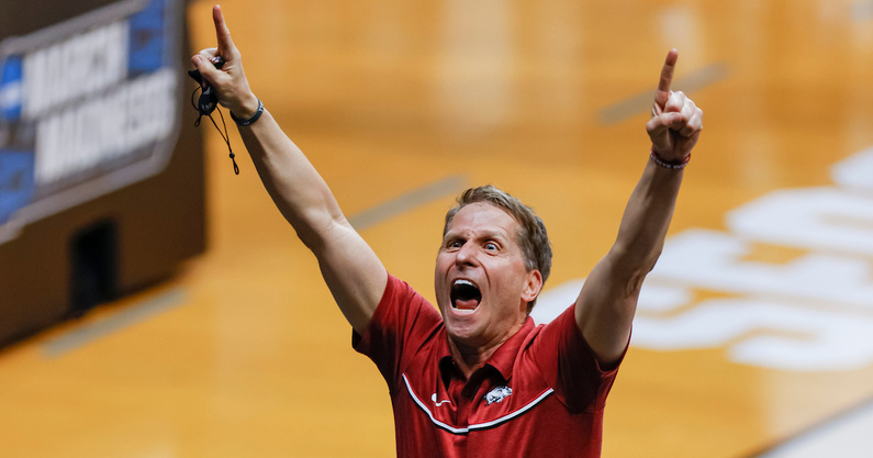 Merry Pitt-Muss to all!
And to all Hogs a good night!