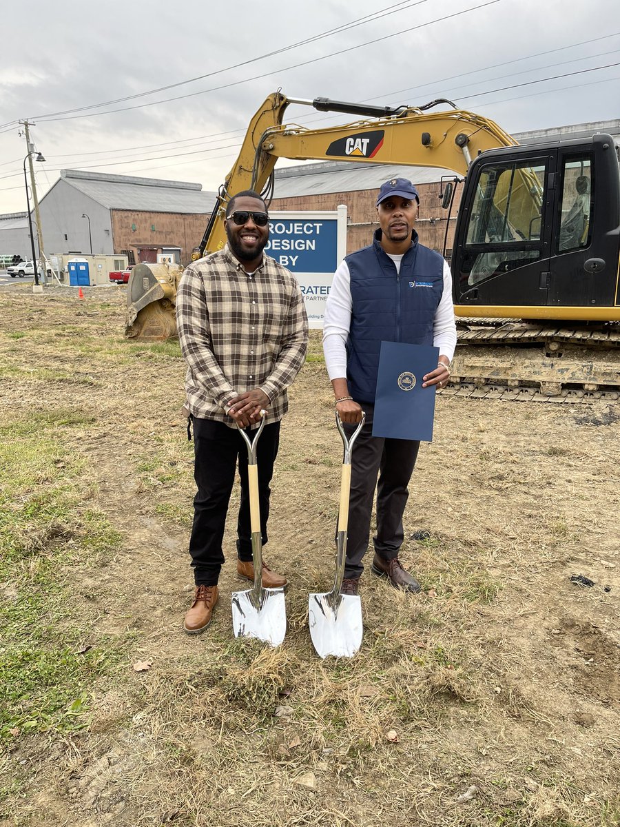 steffhawk08's tweet photo. Ground breaking day for the Steel Work Apartment Project and the official announcement for @goodbrothasbook second location. Me and this brotha here ready to do big things. #blackcoffee #blackdeveloper #secondlocation #fifthacres https://t.co/KLnmbzSbRT