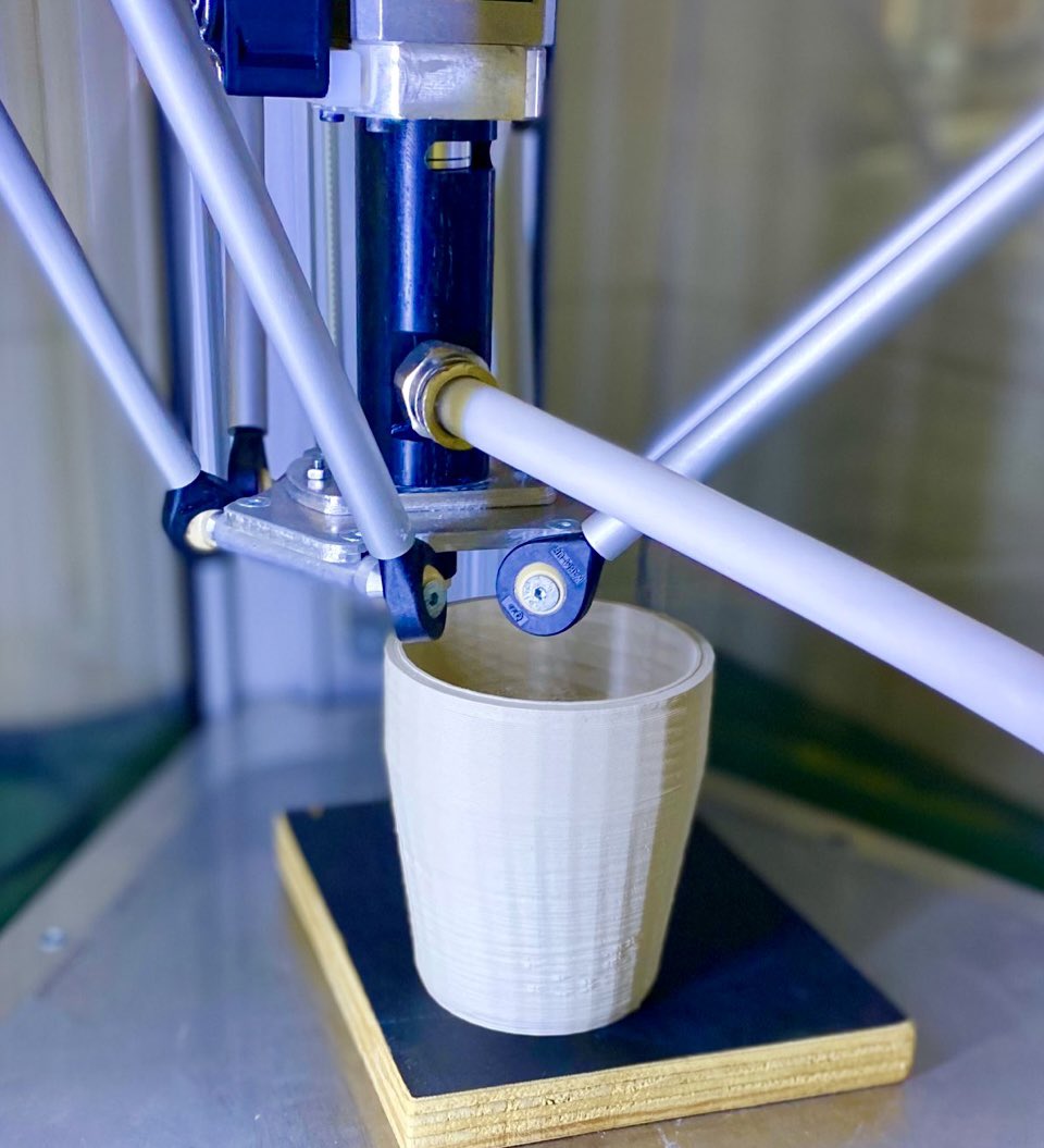 thisisnbdesign's tweet photo. We ❤️ our 3D printed porcelain tumblers - they’re fun to create - each layer creates the fine striations you see on the surface. These lines tell the story of how the pieces were  made. Each one is produced in the same way but is always unique ❤️
https://t.co/2o0IQvTACy https://t.co/VIhVSsSIdl
