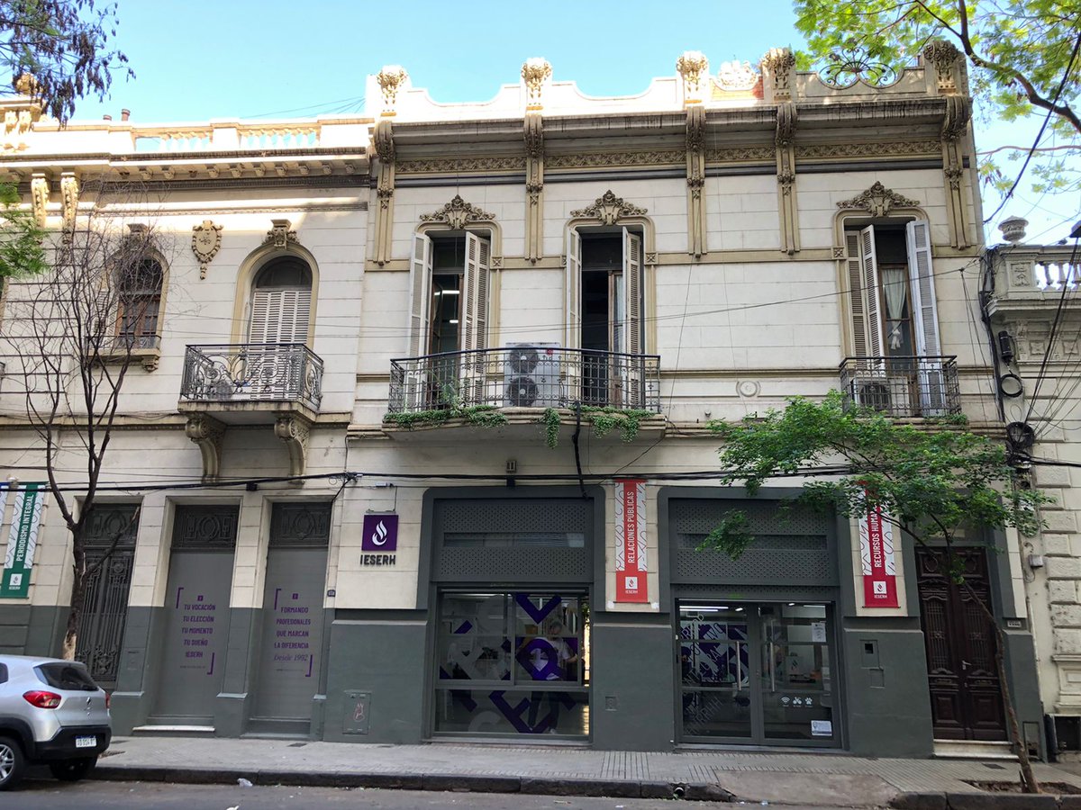 IESERH's tweet photo. Las carreras vinculadas a las tecnologías de la información garantizan un ingreso inmediato al mundo laboral y una excelente remuneración, así lo entendieron los directivos del Instituto y por eso suman a su oferta, la carrera de Infraestructura IT.

https://t.co/IZ4d0n8qpT https://t.co/ekDqzxAuj0