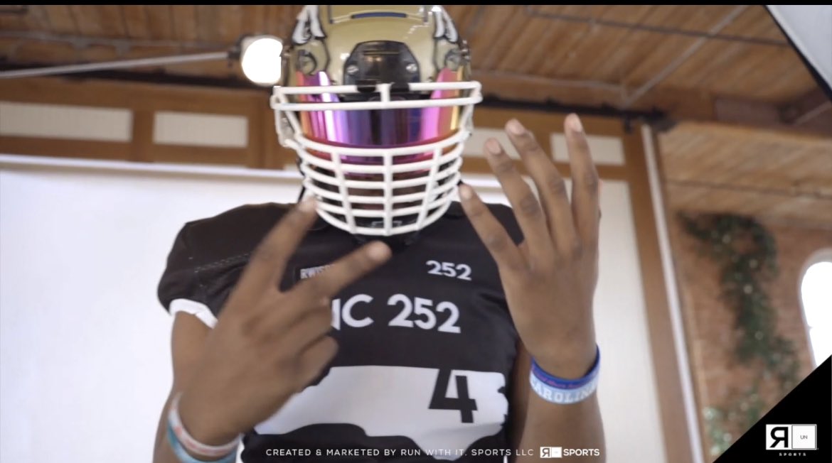 Blessed to receive a offer from saint augustine university🔒🙏🏾<a href="/CoachBowser2/">David Bowser</a>