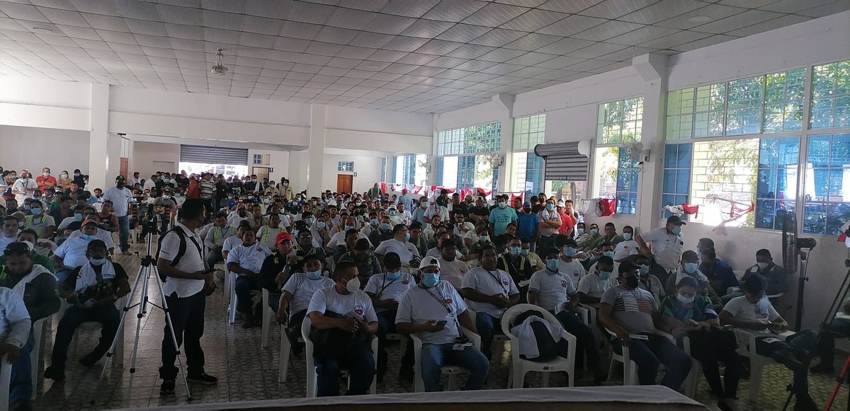 AyalaFrankSv's tweet photo. Este día se desarrolla Asamblea General del aguerrido sindicato  @STIPES2020 miembro de @FesipaesO parte de nuestra Confederación, bajo el liderazgo de @DAVIDMELQUISED2 quien lucha por reivindicar los derechos de los trabajadores de @CEPASV, acompañan federaciones de la #CIS https://t.co/Y43x6ReJS3