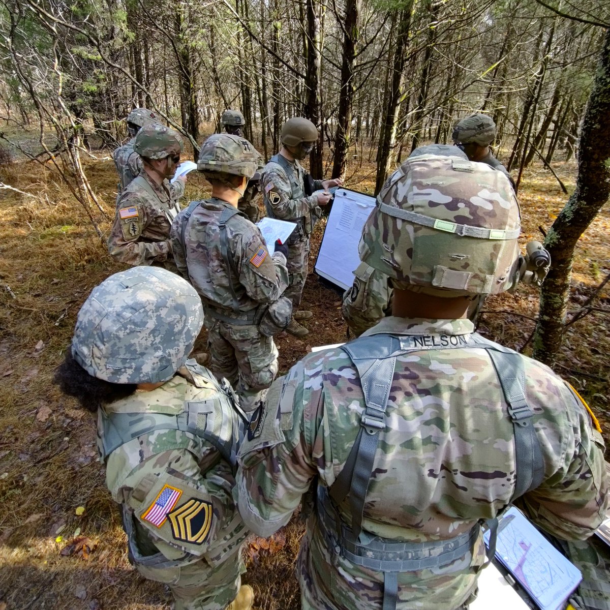 Applying the #TrainTheTrainer concept for future #NCOs to provide training to Soldiers in the #101stAirborneDivision and beyond.

#TrainToLead