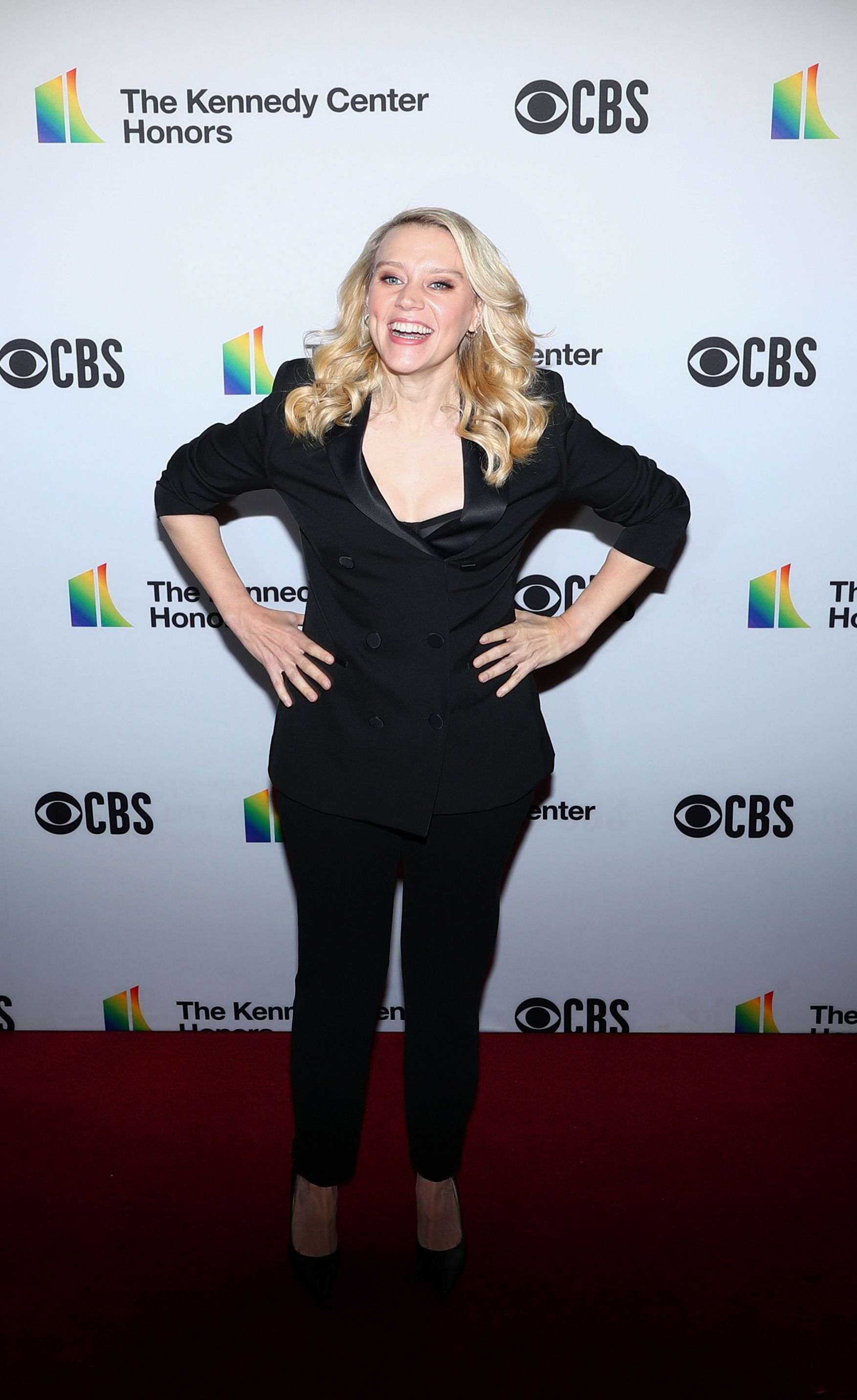 frivillig Radioaktiv uklar Adoring Kate McKinnon on Twitter: "📸 [9+ PICS] Our gallery has been  updated with pictures of Kate McKinnon at the 44th Kennedy Center Honors -  https://t.co/klaXa4kgqN https://t.co/TLYiYyDKS9" / Twitter