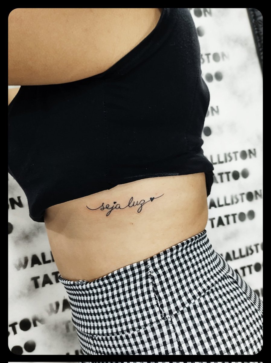 Walliston12's tweet photo. #tattooescrita #tattooescritadelicada #tattoosejaluz #wallistontattoo 

Mais informações chama no ZAP 21 996692142.. agende seu horário! Ainda temos vagas pra Dezembro! https://t.co/NlpjN28JFj