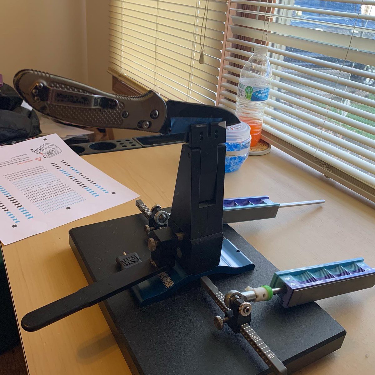 SharpshankR's tweet photo. The Benchmade Griptillion is cleaned lubed and sharpened ready to get back to work. #benchmade #wickededge https://t.co/vOvwbiFB3D