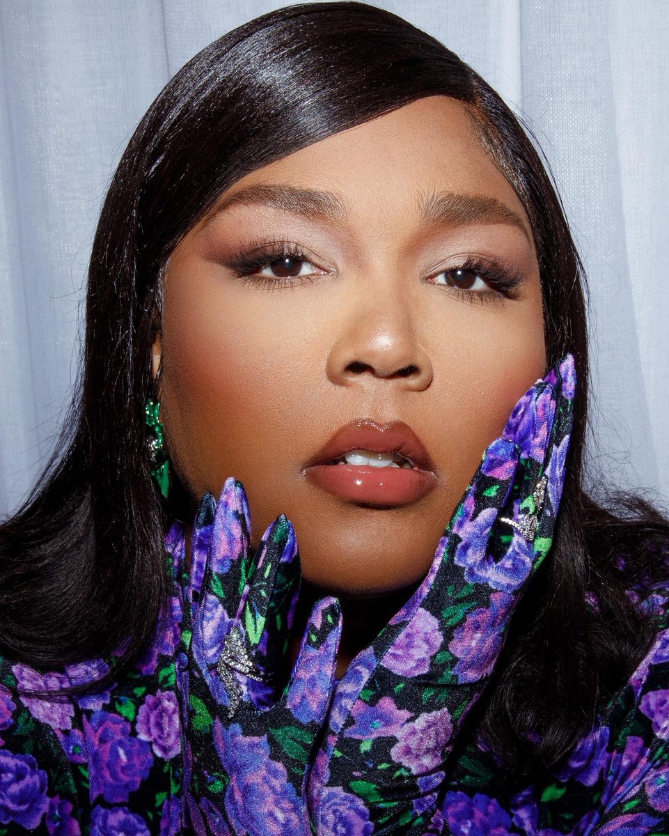 LIZZO tweet media