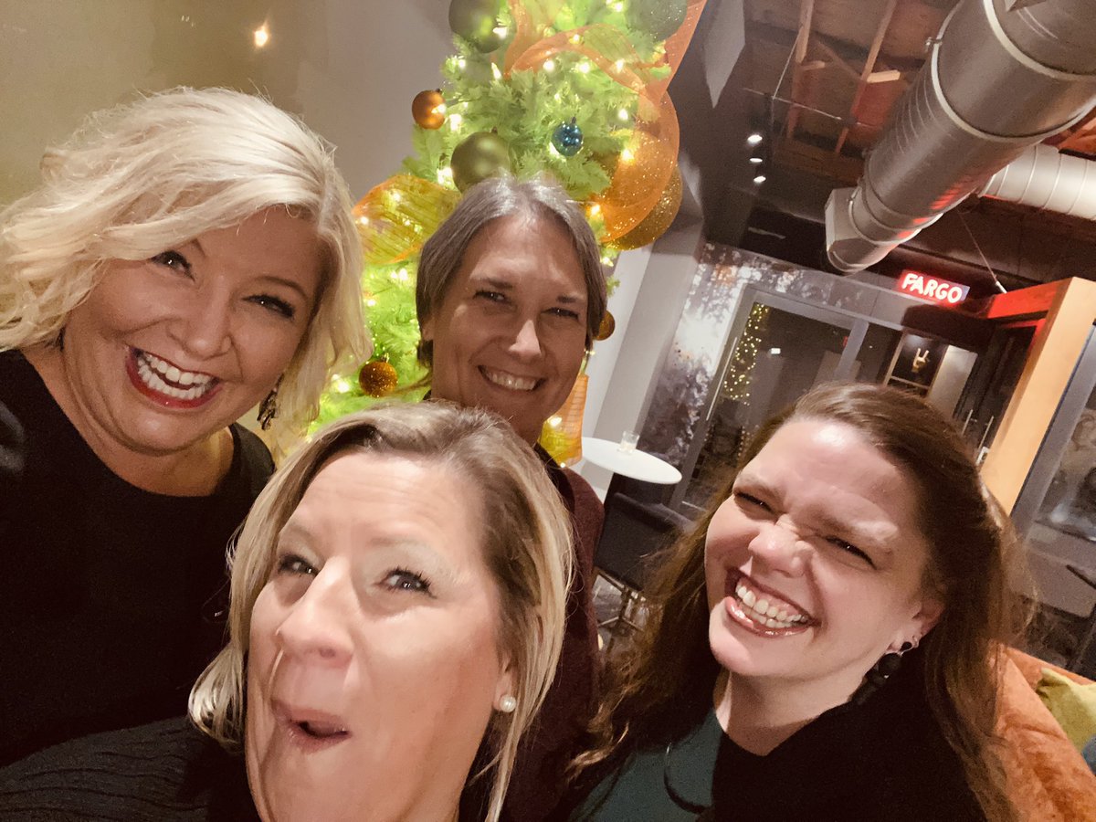 We may be a small team but we are a mighty, and last week we were VERY, VERY MERRY as well. The Smartt team had a holiday night out on the town. We couldn’t be more thankful for this team and yes we are aware we need to work on our poses. You try to get a good photo with Thora!